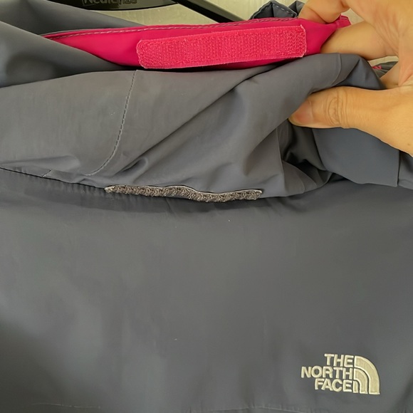 Northface soft-shell with light padding mesh - Picture 6 of 6